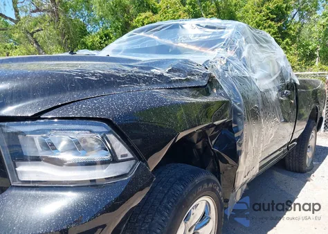 2019 Ram 1500 Classic Express Regular Cab 4X2 6'4 Box z USA, uszkodzony, nr VIN 3C6JR6ATXKG500694